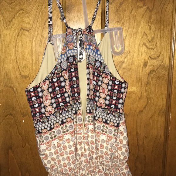 Romper - Picture 2 of 3